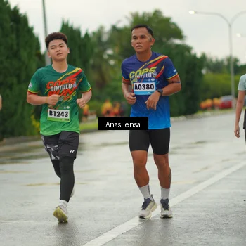 Runner Photo 9089510