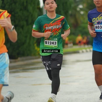 Runner Photo 9089525