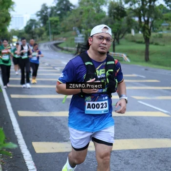 Runner Photo 9090006