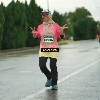 Runner Photo 9092457