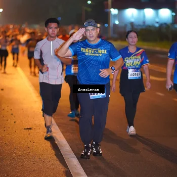 Runner Photo 9093673