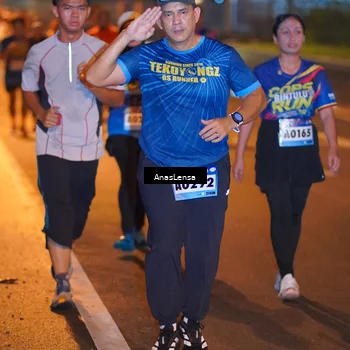 Runner Photo 9093679