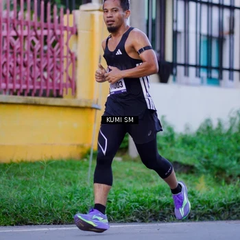 Runner Photo 9093949