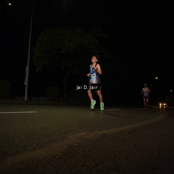 Runner Photo 9094672