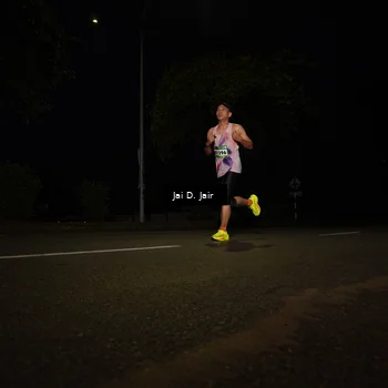 Runner Photo 9094855
