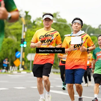 Runner Photo 9095005