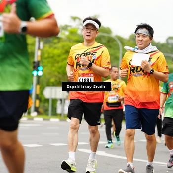 Runner Photo 9095014