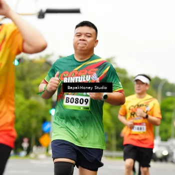 Runner Photo 9095021