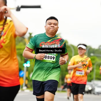Runner Photo 9095036