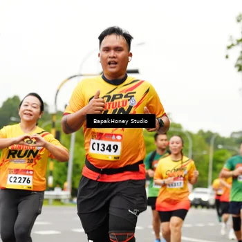 Runner Photo 9095075