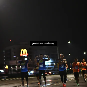Runner Photo 9095602