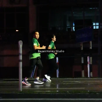 Runner Photo 9095835