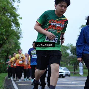 Runner Photo 9095930