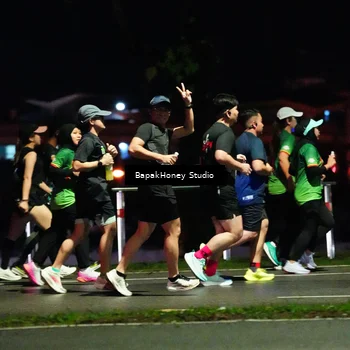 Runner Photo 9095945