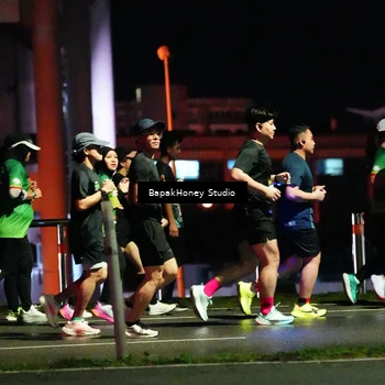 Runner Photo 9095978
