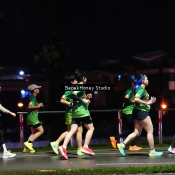 Runner Photo 9096172