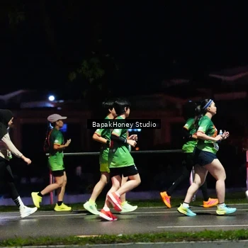 Runner Photo 9096185