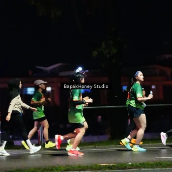 Runner Photo 9096206