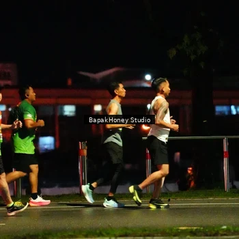 Runner Photo 9096274