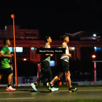 Runner Photo 9096302