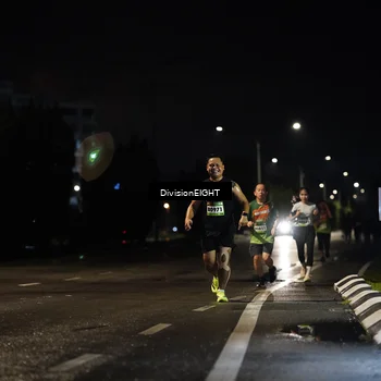 Runner Photo 9096326