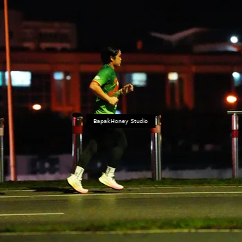 Runner Photo 9096536