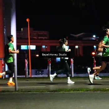 Runner Photo 9096585