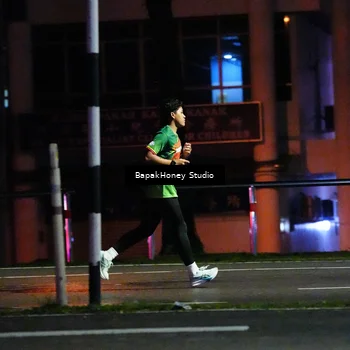 Runner Photo 9096601