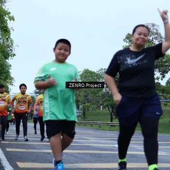 Runner Photo 9096703