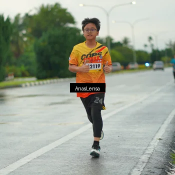 Runner Photo 9096872