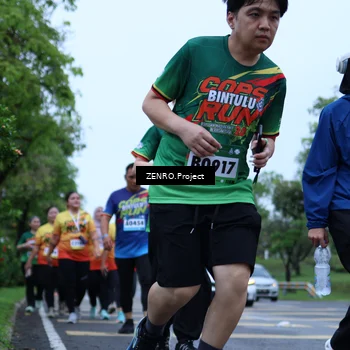 Runner Photo 9097031