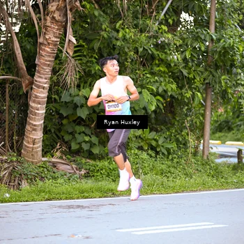 Runner Photo 9097044