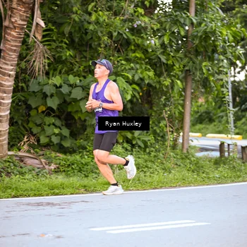 Runner Photo 9097052