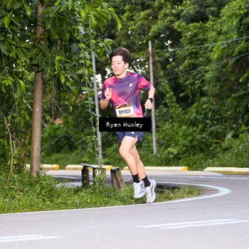 Runner Photo 9097135