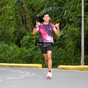 Runner Photo 9097460