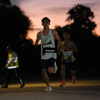 Runner Photo 9098337
