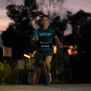 Runner Photo 9098579
