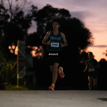 Runner Photo 9098608