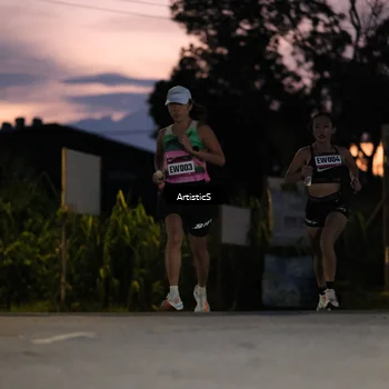 Runner Photo 9098906