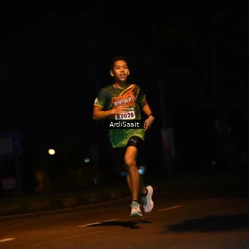 Runner Photo 9099103