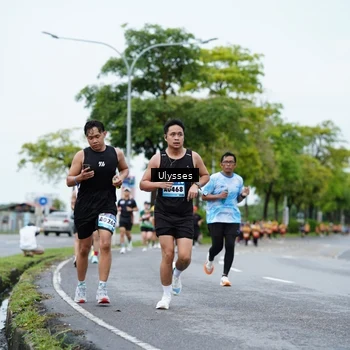Runner Photo 9099175