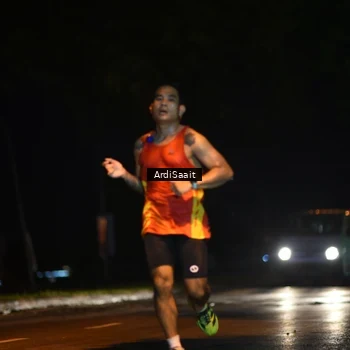 Runner Photo 9099180