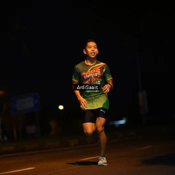 Runner Photo 9099194
