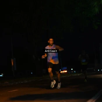 Runner Photo 9099224