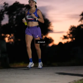Runner Photo 9099303
