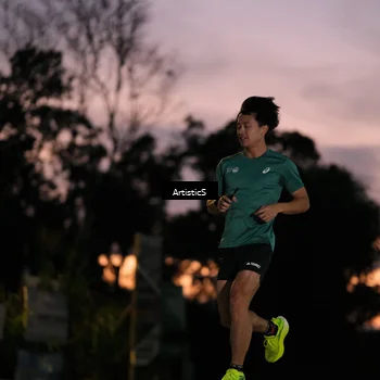 Runner Photo 9099313