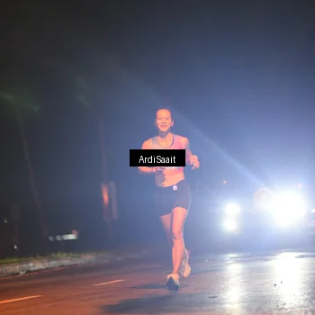 Runner Photo 9099413
