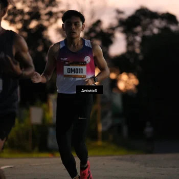 Runner Photo 9099449