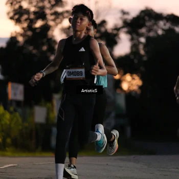 Runner Photo 9099461