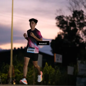 Runner Photo 9099467